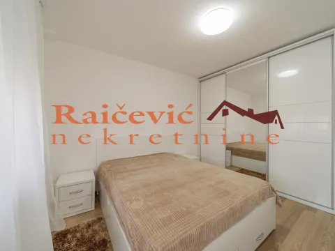 Izdavanje, trosoban stan, 66m², Tašmajdan, Palilula Sve Podlokacije - image 15