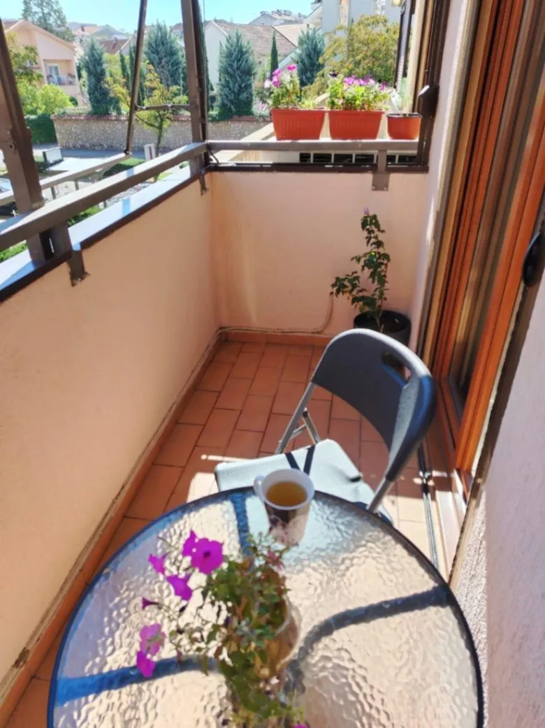 Prodaja, trosoban stan, 105m², Stari Aerodrom, Podgorica