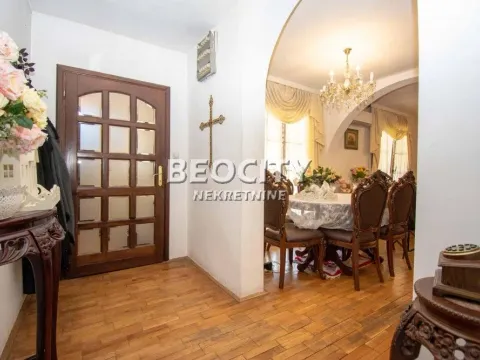 Sale, house, 186m², Novi Grad, Subotica - image 15