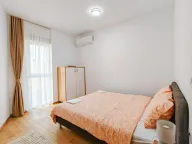 Izdavanje, jednosoban stan, 50m², Budva, Crna Gora - image 11