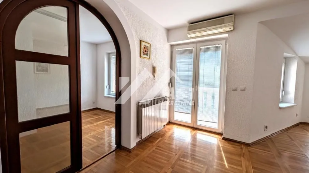 Rent, office space, 225m², Salajka, Novi Sad Sve Podlokacije