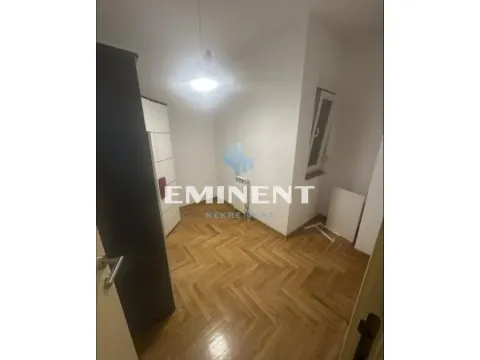 Izdavanje, trosoban stan, 53m², Lion, Zvezdara Sve Podlokacije - image 12