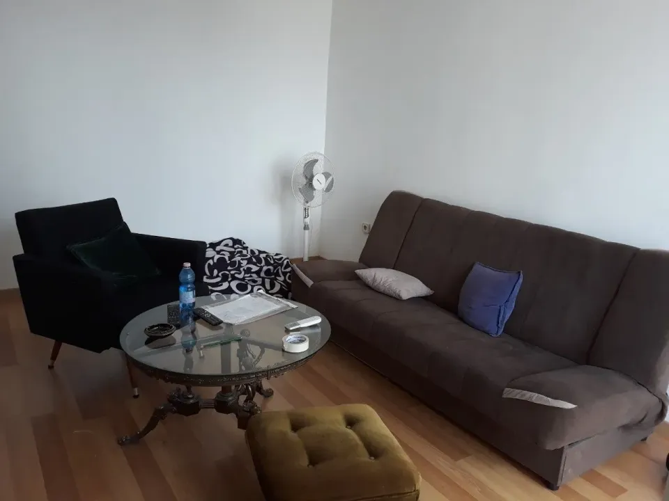 Prodaja, trosoban stan, 68m², Stari Aerodrom, Podgorica