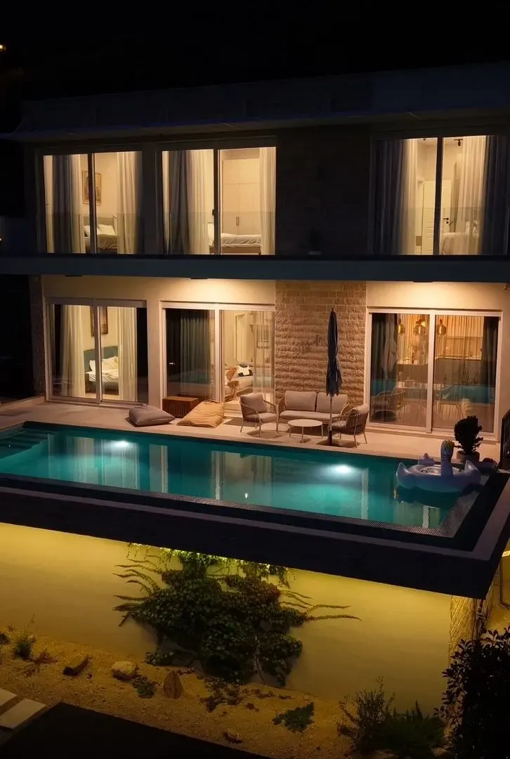 Rent, house, 320m², Podi, Herceg Novi