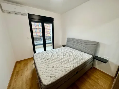 Rent, one bedroom apartment, 47m², City Kvart, Podgorica - image 4