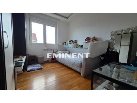 Prodaja, trosoban stan, 90m², Cvetkova Pijaca, Zvezdara Sve Podlokacije - image 7