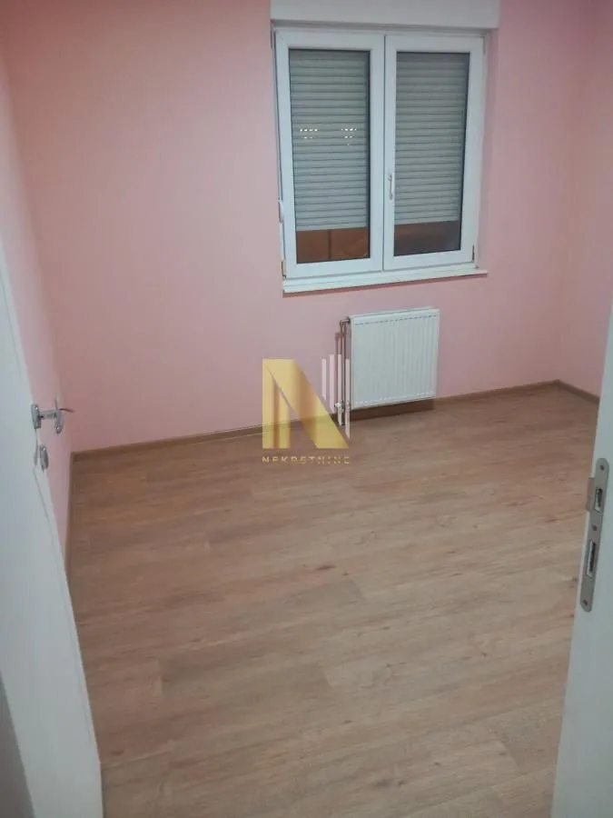 Prodaja, dvosoban stan, 44m², Sajmište, Novi Sad