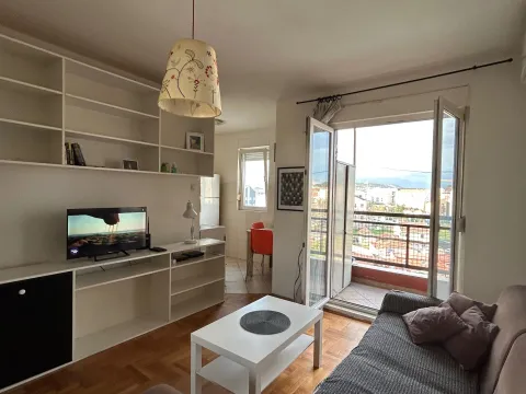 Rent, studio apartment, 28m², Zabjelo, Podgorica - image 2