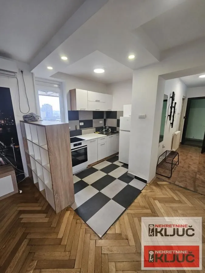 Prodaja, dvosoban stan, 48m², Spens, Novi Sad Sve Podlokacije
