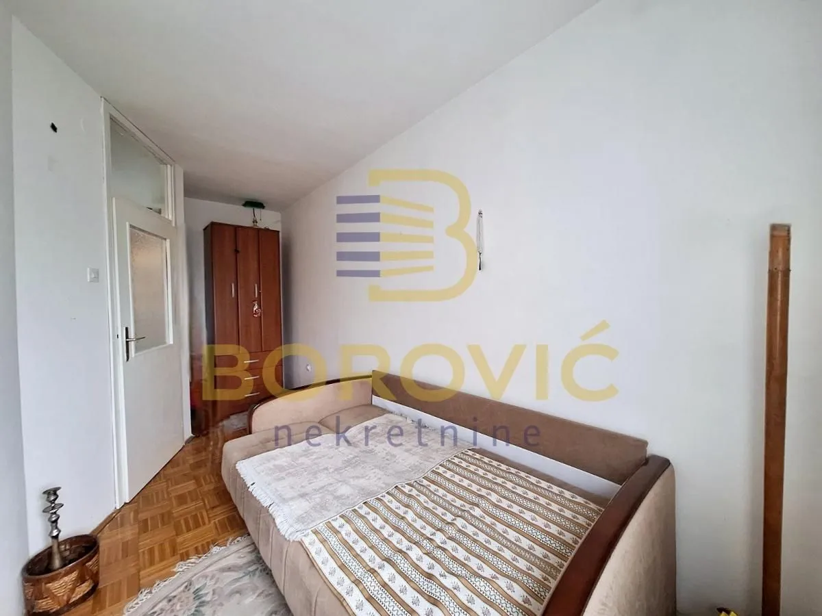 Prodaja, jednosoban stan, 27m², Resnik, Beograd