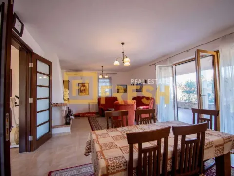 Prodaja, kuća, 275m², Tivat, Crna Gora - image 12