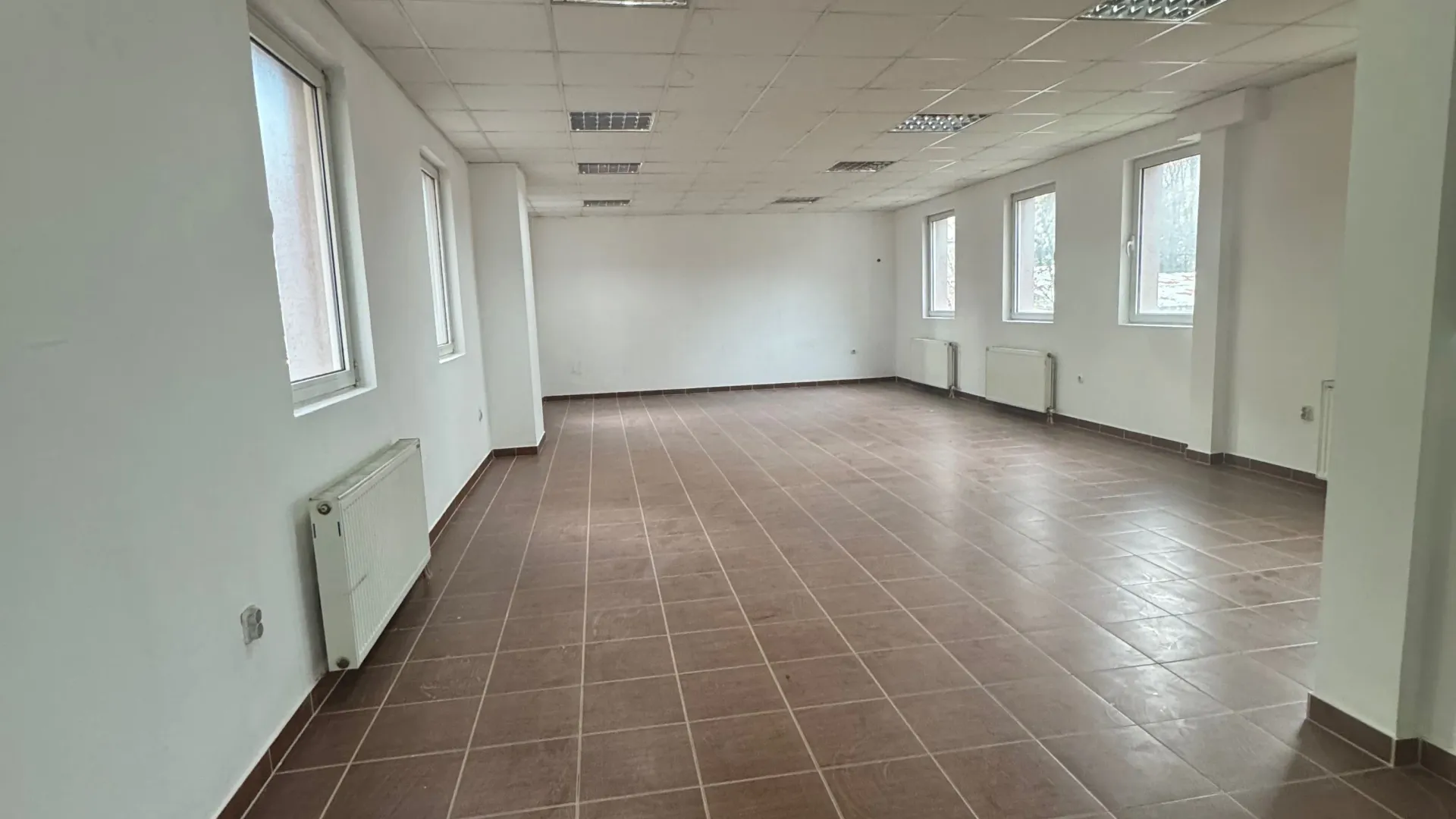 Rent, office space, 140m², Centar, Kolašin