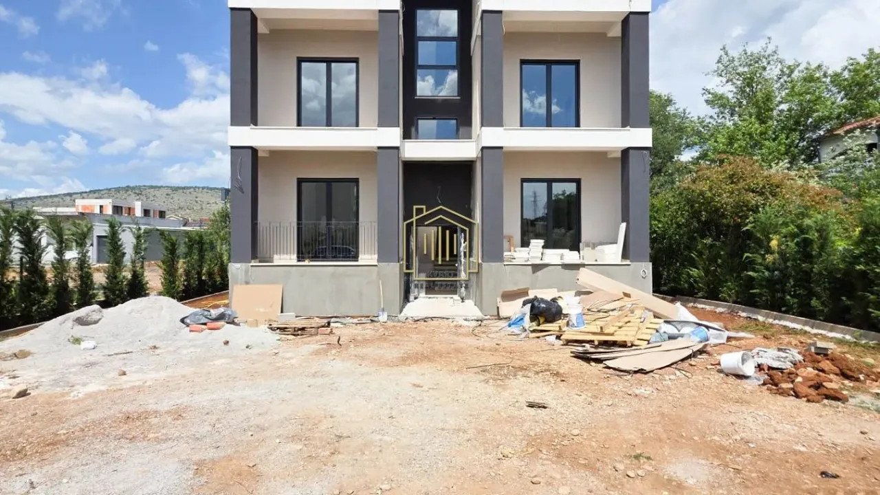 Prodaja, dvosoban stan, 59m², Dalmatinska ulica, Podgorica