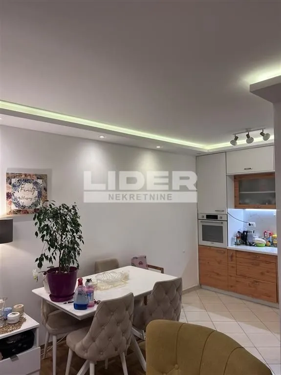 Sale, two bedroom apartment, 63m², Zvezdarska Šuma, Zvezdara Sve Podlokacije