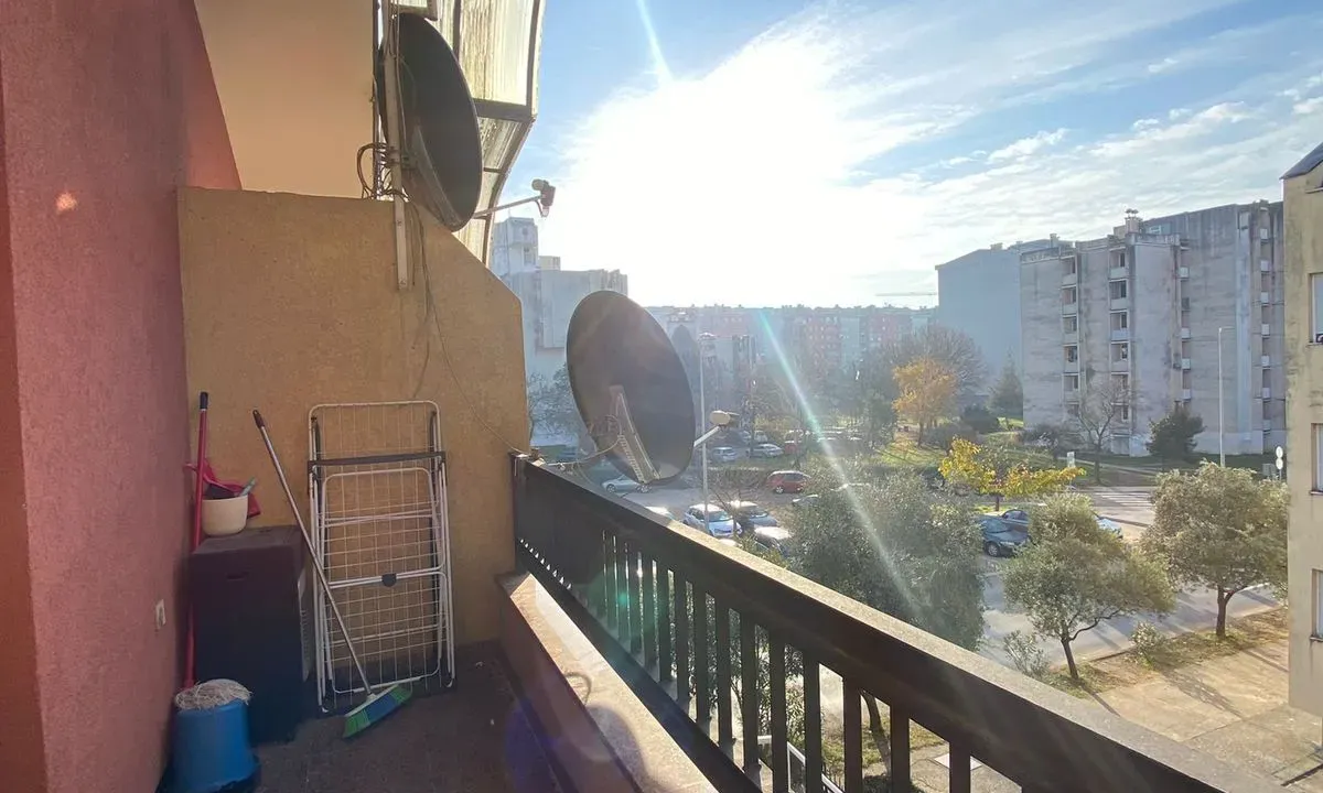 Izdavanje, jednosoban stan, 50m², City Kvart, Podgorica