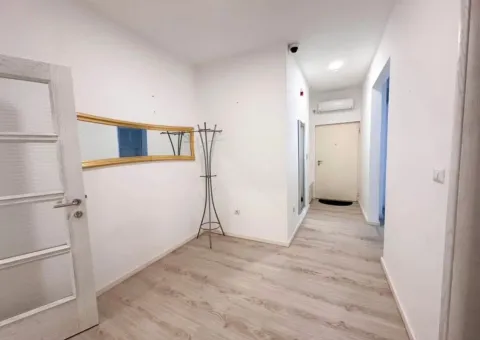 Rent, office space, 75m², Centar, Podgorica - image 4