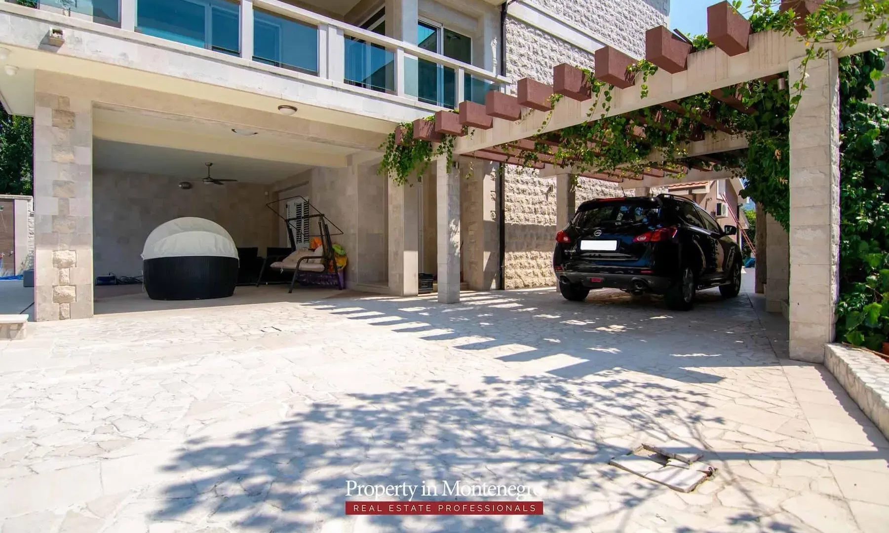 Prodaja, kuća, 267m², Mrčevac, Tivat