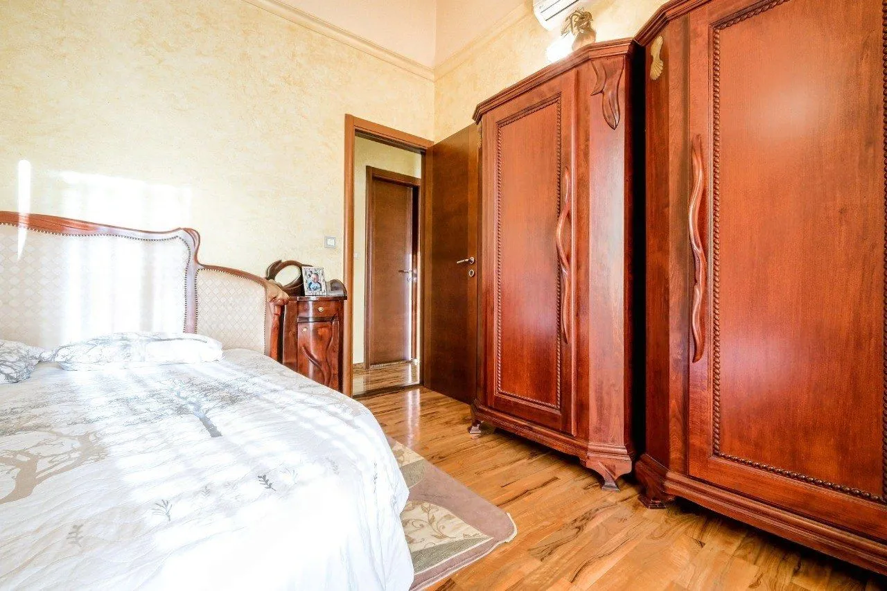 Sale, three bedroom apartment, 179m², Kamenovo, Budva
