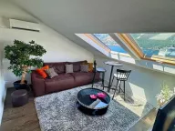 Prodaja, dvosoban stan, 82m², Dobrota, Kotor - image 1