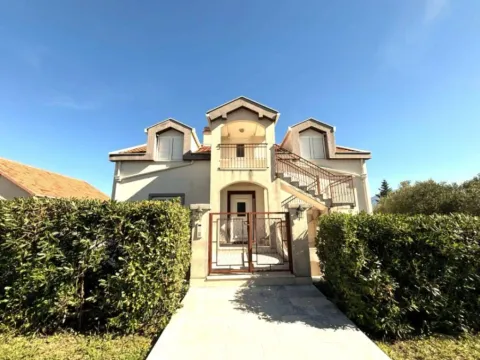 Prodaja, kuća, 295m², Radovići, Tivat