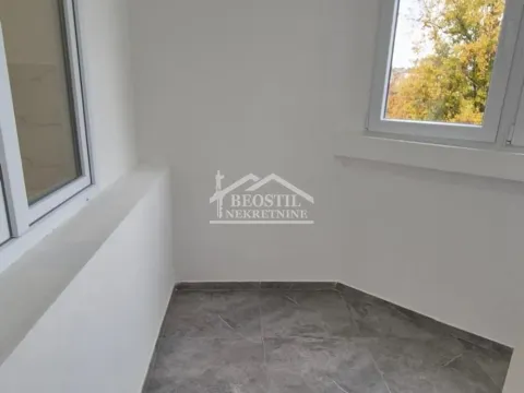 Prodaja, jednosoban stan, 37m², Zemun Centar, Zemun Sve Podlokacije - image 4
