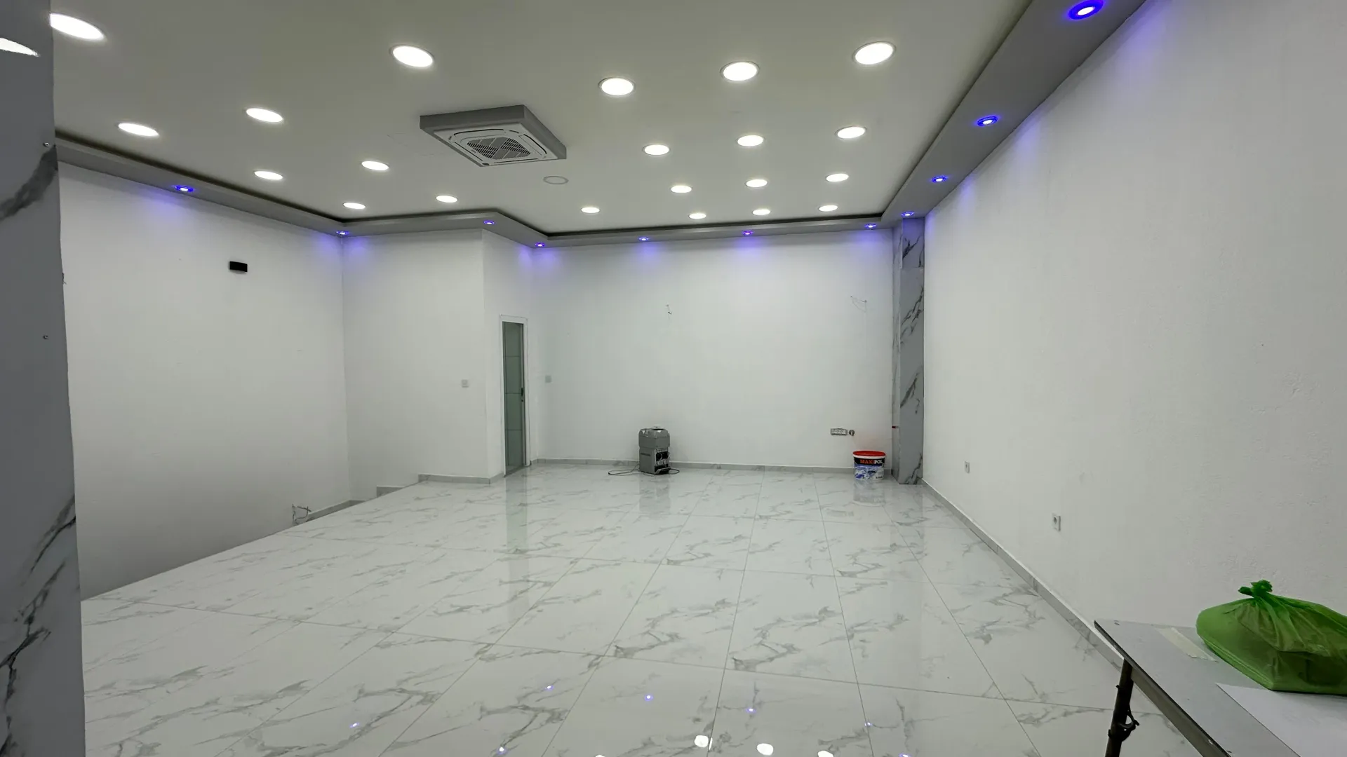 Rent, office space, 115m², Stari Aerodrom, Podgorica