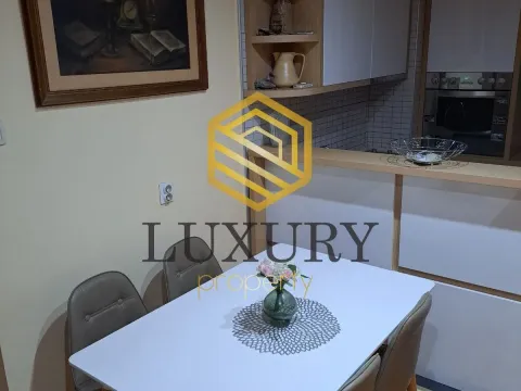 Rent, one bedroom apartment, 63m², Blok 6, Podgorica - image 8