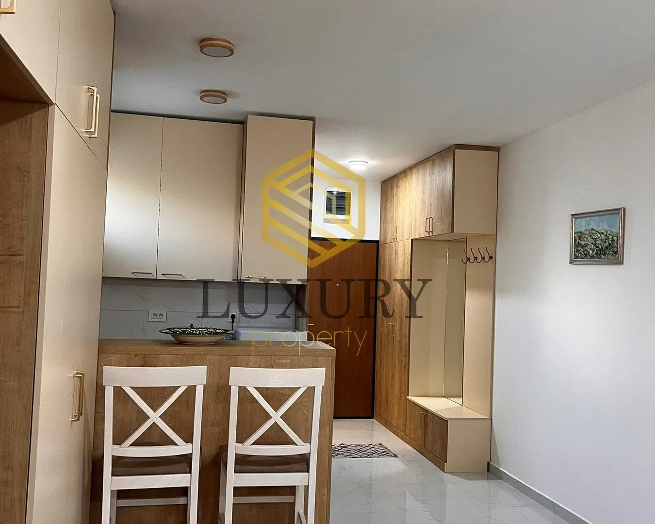 Izdavanje, garsonjera, 33m², City Kvart, Podgorica