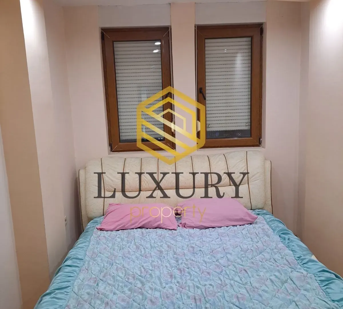 Izdavanje, jednosoban stan, 63m², Blok 6, Podgorica