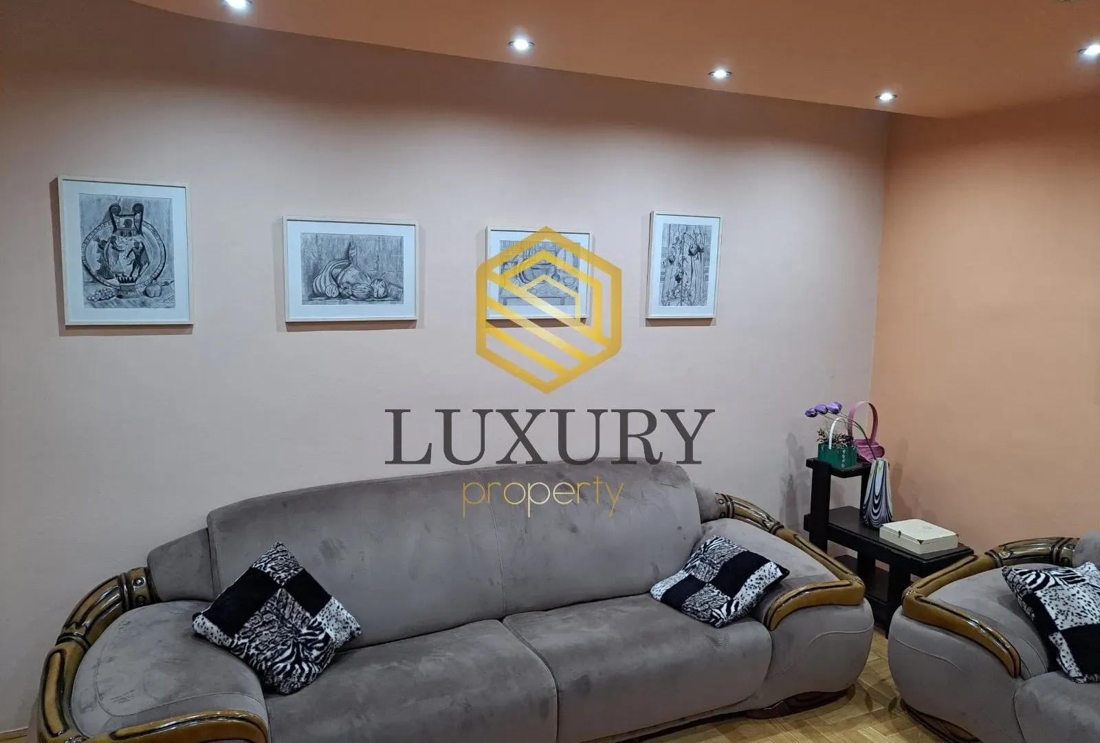 Rent, one bedroom apartment, 63m², Blok 6, Podgorica