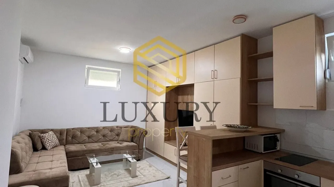 Rent, studio apartment, 33m², City Kvart, Podgorica