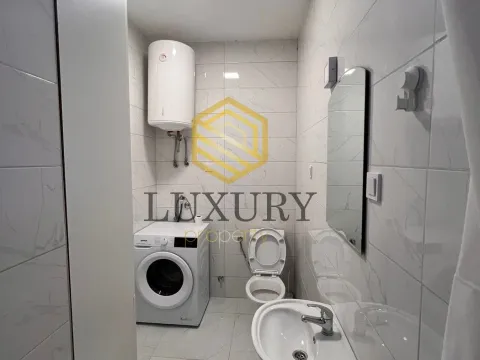 Izdavanje, garsonjera, 33m², City Kvart, Podgorica - image 7