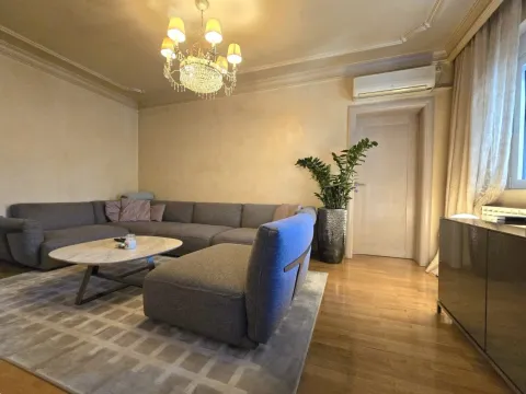 Prodaja, trosoban stan, 103m², Centar, Podgorica - image 2