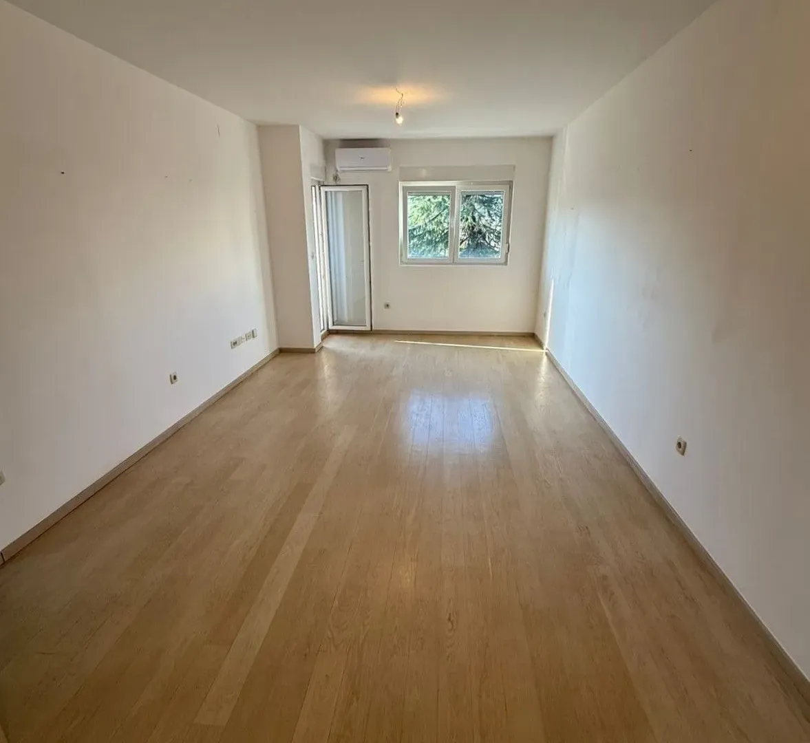 Rent, two bedroom apartment, 68m², City Kvart, Podgorica