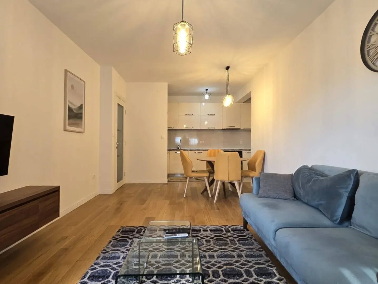 Rent, one bedroom apartment, 54m², Central Point, Podgorica