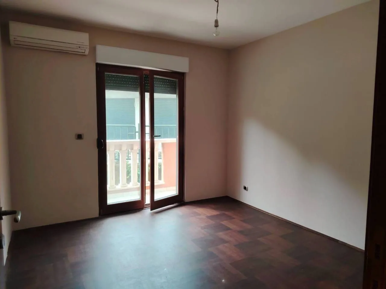 Sale, two bedroom apartment, 79m², Petrovac, Budva