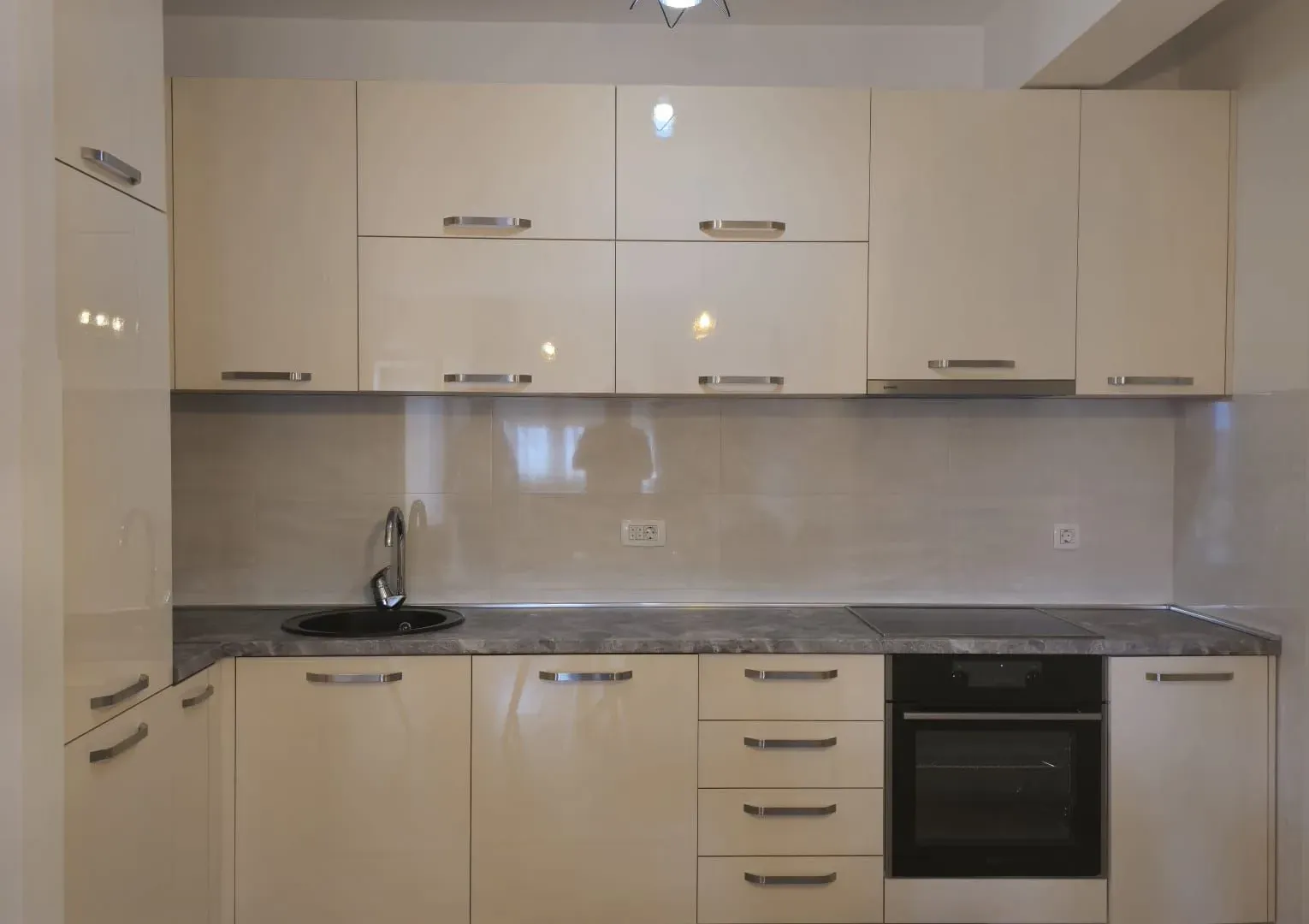 Rent, one bedroom apartment, 54m², Central Point, Podgorica