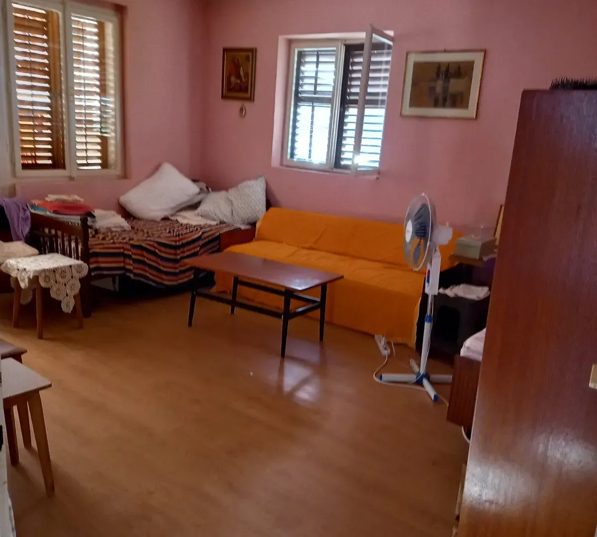 Izdavanje, trosoban stan, 80m², Meljine, Herceg Novi