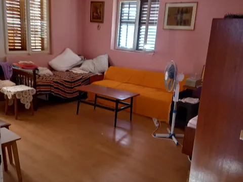 Izdavanje, trosoban stan, 80m², Meljine, Herceg Novi - image 11