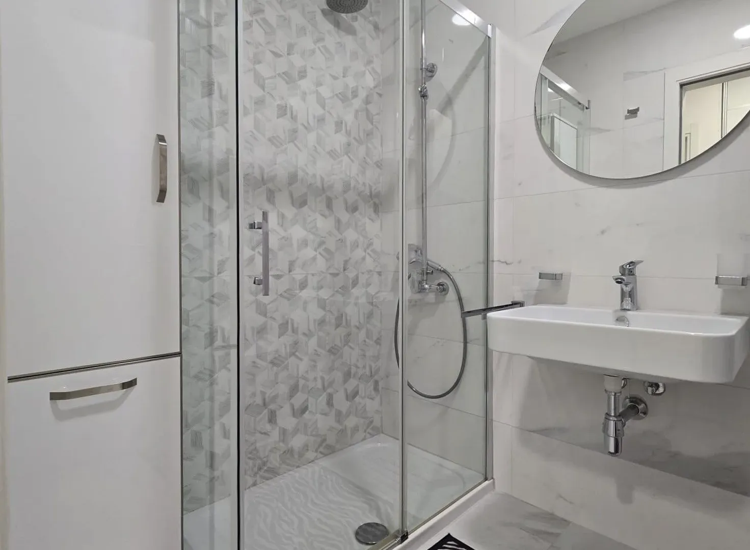 Rent, one bedroom apartment, 54m², Central Point, Podgorica