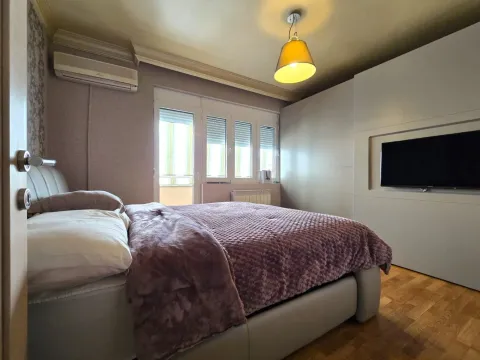 Prodaja, trosoban stan, 103m², Centar, Podgorica - image 6