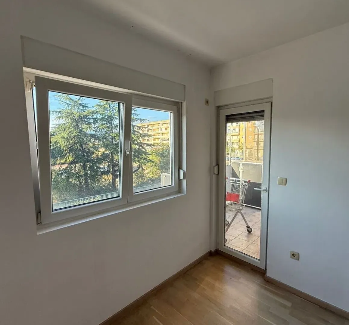 Rent, two bedroom apartment, 68m², City Kvart, Podgorica