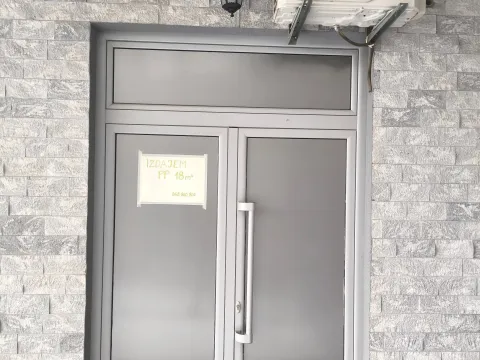 Rent, office space, 18m², Centar, Nikšić - image 10