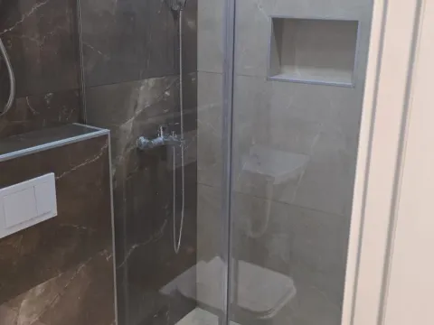 Izdavanje, jednosoban stan, 45m², Stari Aerodrom, Podgorica - image 6