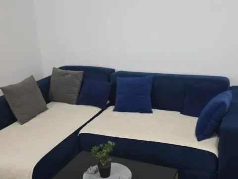 Izdavanje, jednosoban stan, 45m², Stari Aerodrom, Podgorica - image 2