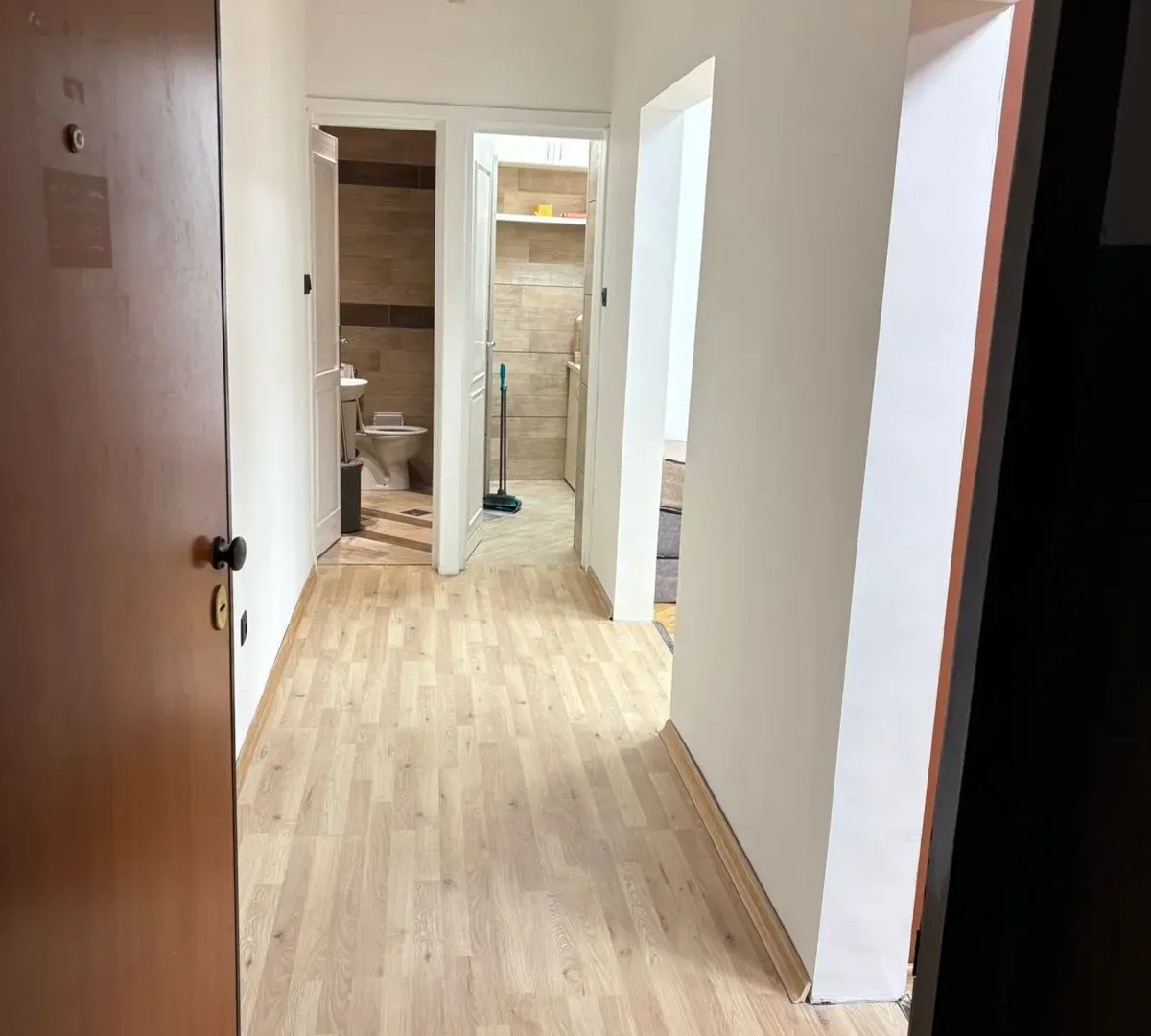 Rent, office space, 55m², Stari Grad Kotor, Kotor
