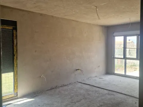 Sale, one bedroom apartment, 62m², Lješevići, Kotor - image 10