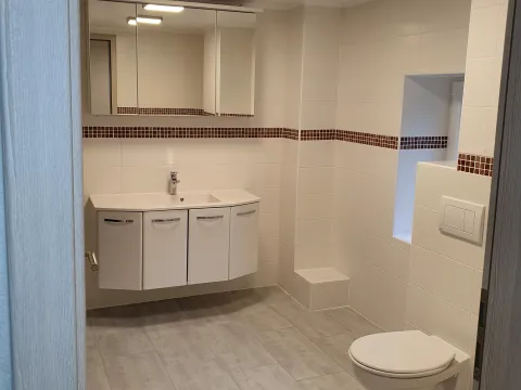 Izdavanje, dvosoban stan, 65m², Stari Aerodrom, Podgorica - image 2