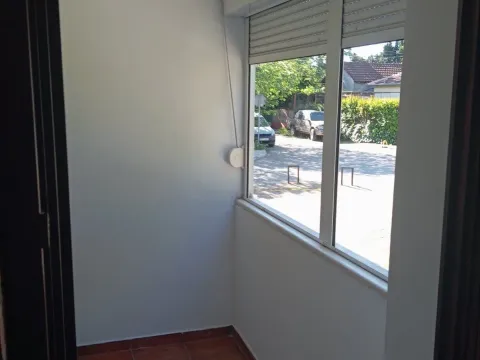 Prodaja, trosoban stan, 84m², Gintaš, Podgorica - image 2