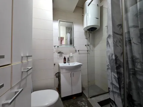 Prodaja, jednosoban stan, 52m², Centar, Podgorica - image 6